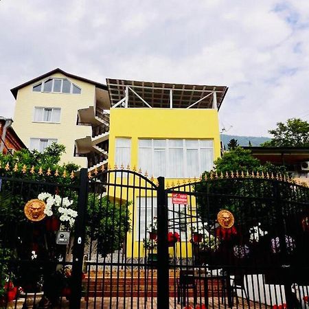 Anna-Saria Guest House Gagry Zewnętrze zdjęcie